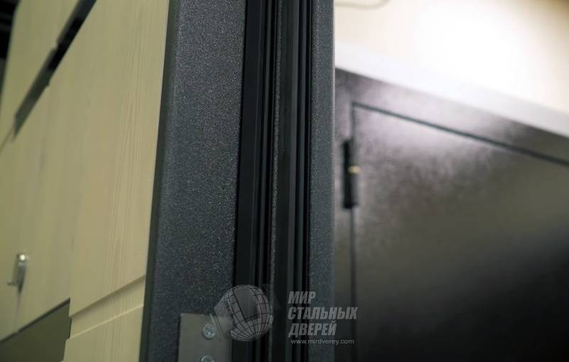 Vhodnye Metallicheskie Dveri Berserker Berserker