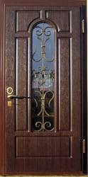 Фото двери с коваными элементами