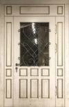 Дверь МДФ со стеклом и кованными элементами